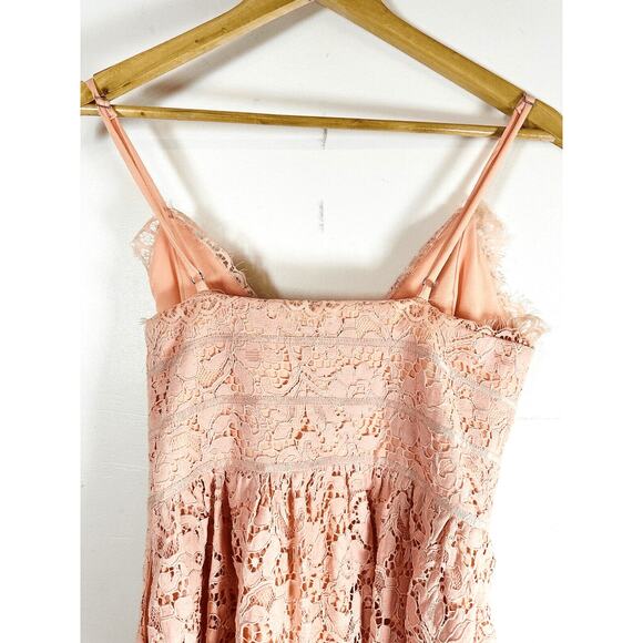 NBD REVOLVE Give It Up Light Pink Lace Mini Dress Woman’s Small NWT Fairy Whimsy - Picture 6 of 16